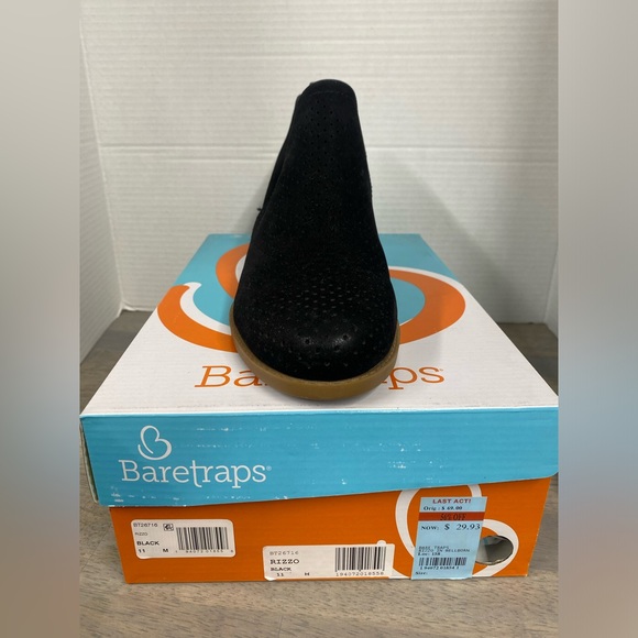 Baretraps Size 11 - Picture 2 of 2